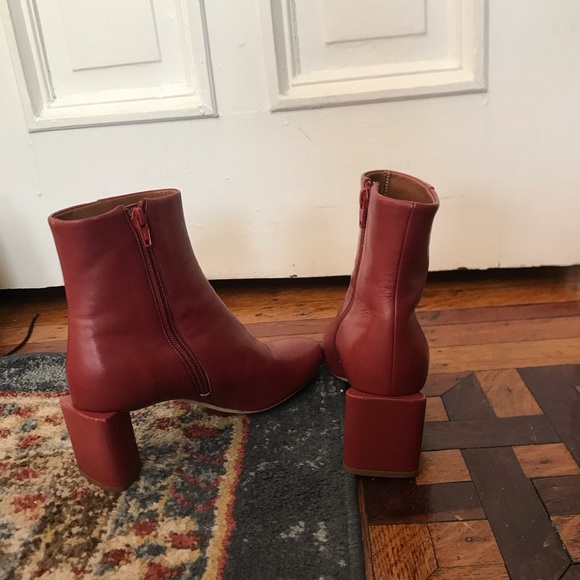 COS red, sculptural, booties - Picture 2 of 4